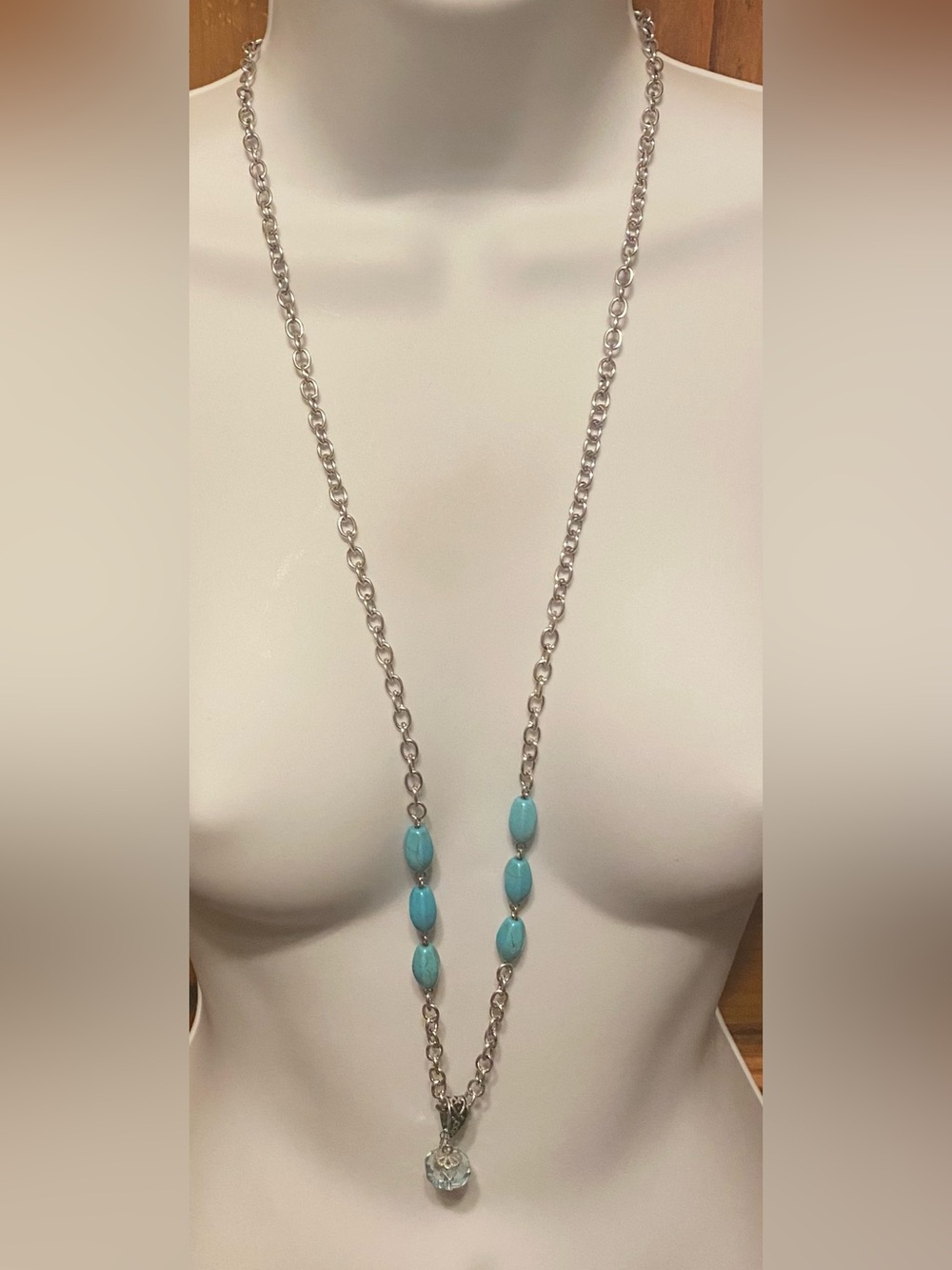 Erica Lyons Silver Station Necklace Turquoise Southwestern charm Vintage vibes